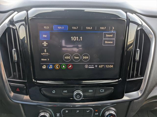 used 2023 Chevrolet Traverse car, priced at $33,400