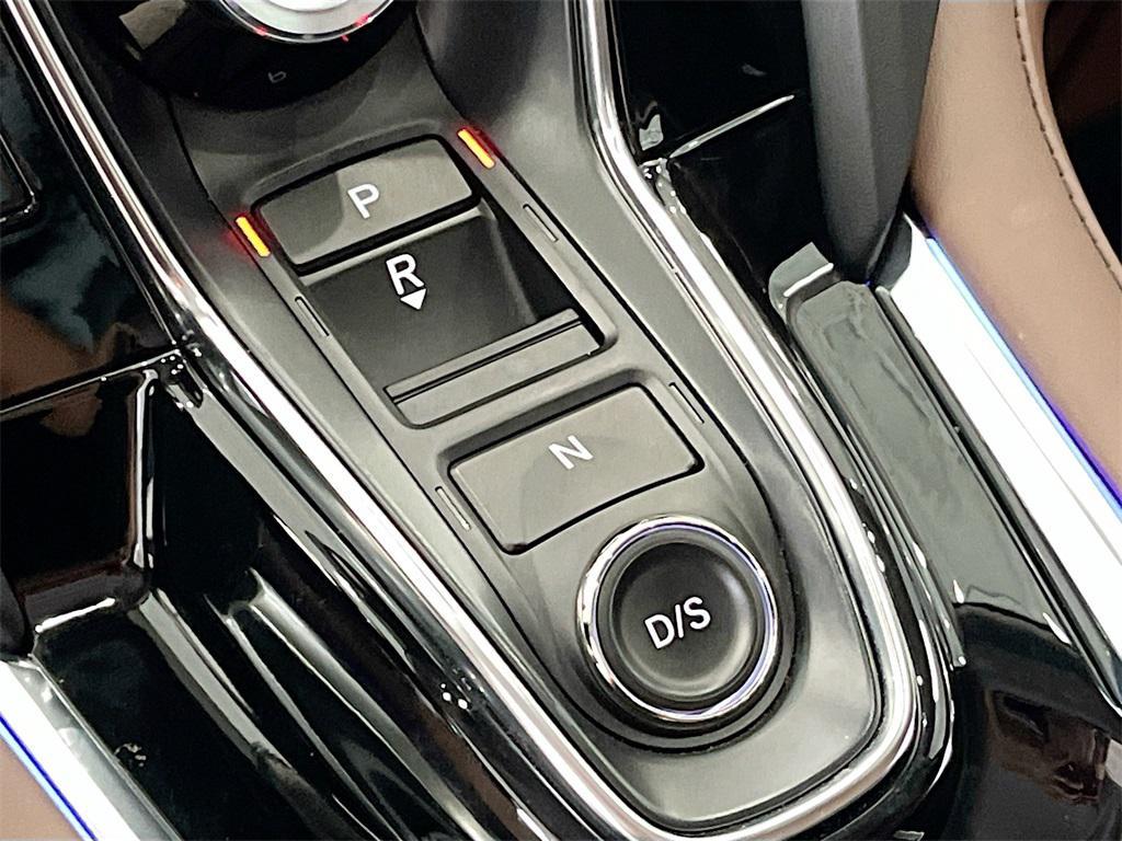 used 2024 Acura RDX car, priced at $35,400