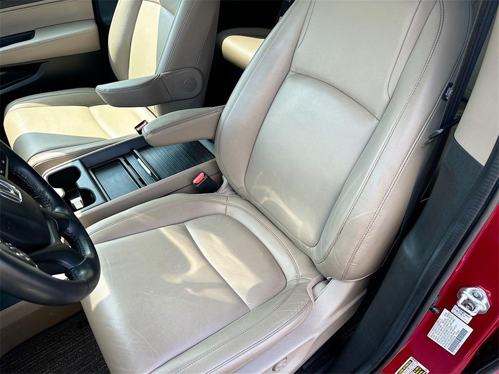 used 2023 Honda Odyssey car, priced at $31,500