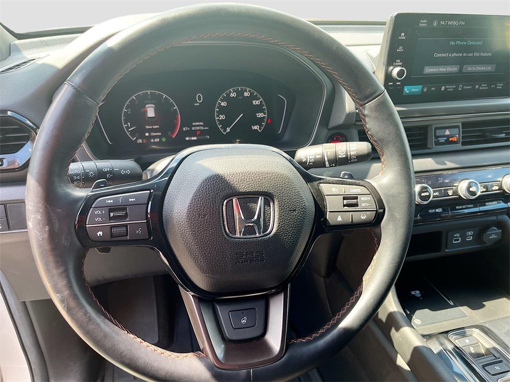 used 2023 Honda Pilot car, priced at $35,000