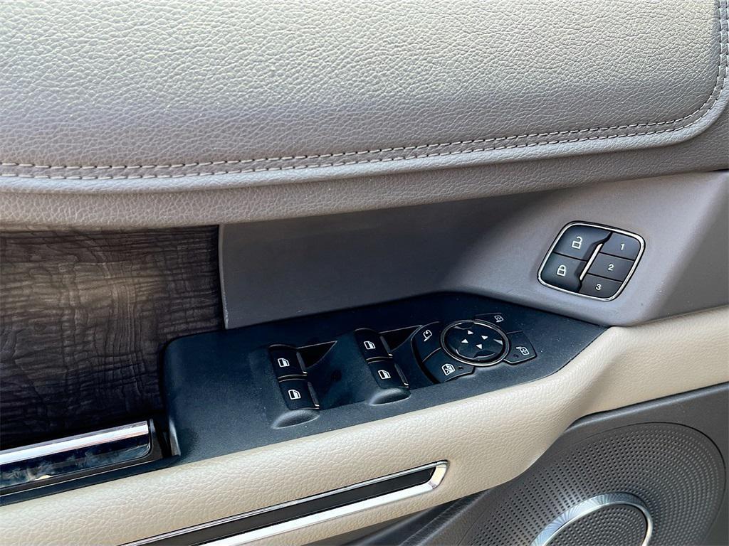 used 2019 Ford Expedition car, priced at $29,600