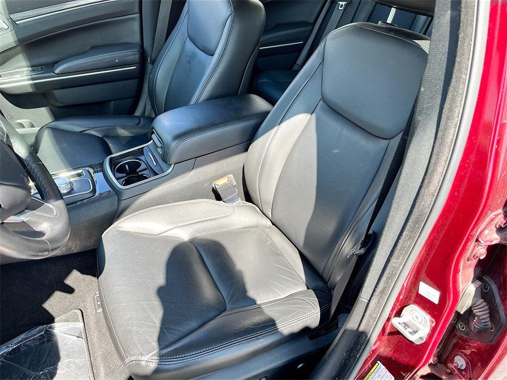 used 2021 Chrysler 300 car, priced at $20,000