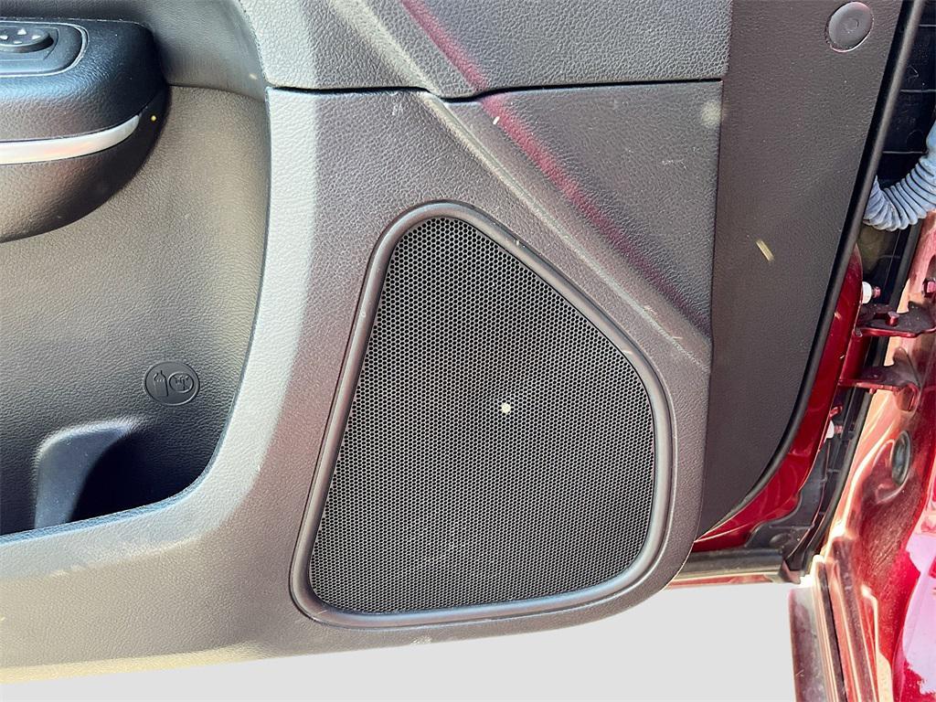 used 2021 Chrysler 300 car, priced at $20,000