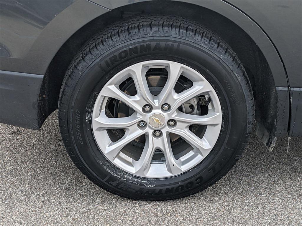 used 2021 Chevrolet Equinox car, priced at $15,000