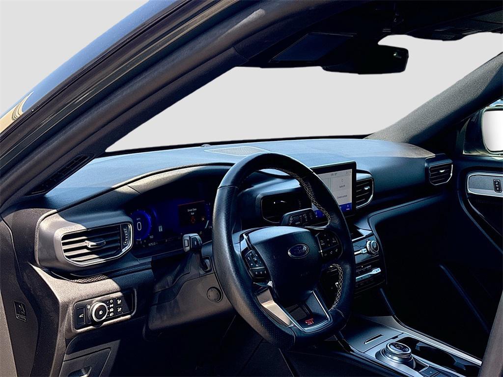 used 2023 Ford Explorer car, priced at $38,500
