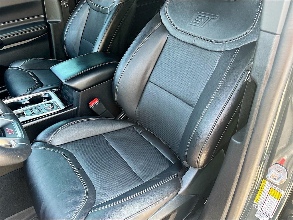 used 2023 Ford Explorer car, priced at $38,500