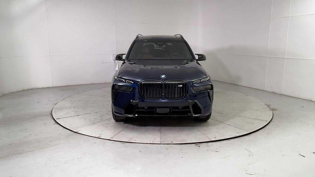 new 2026 BMW X7 car, priced at $117,081