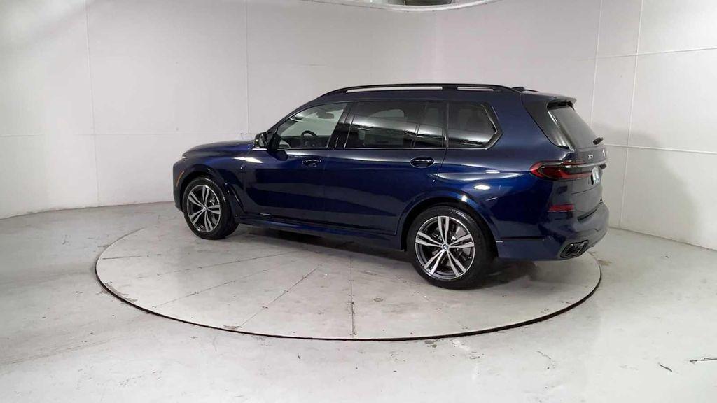 new 2026 BMW X7 car, priced at $117,081