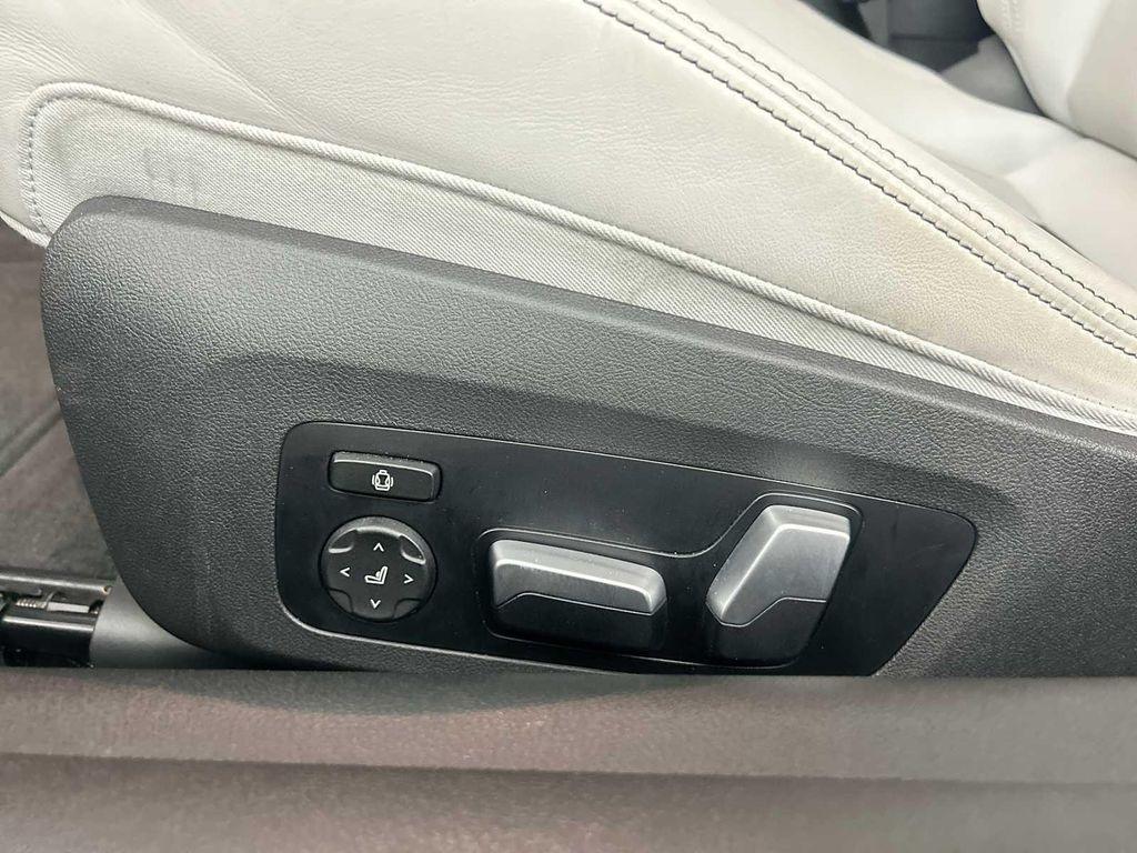 used 2023 BMW M4 car, priced at $67,265