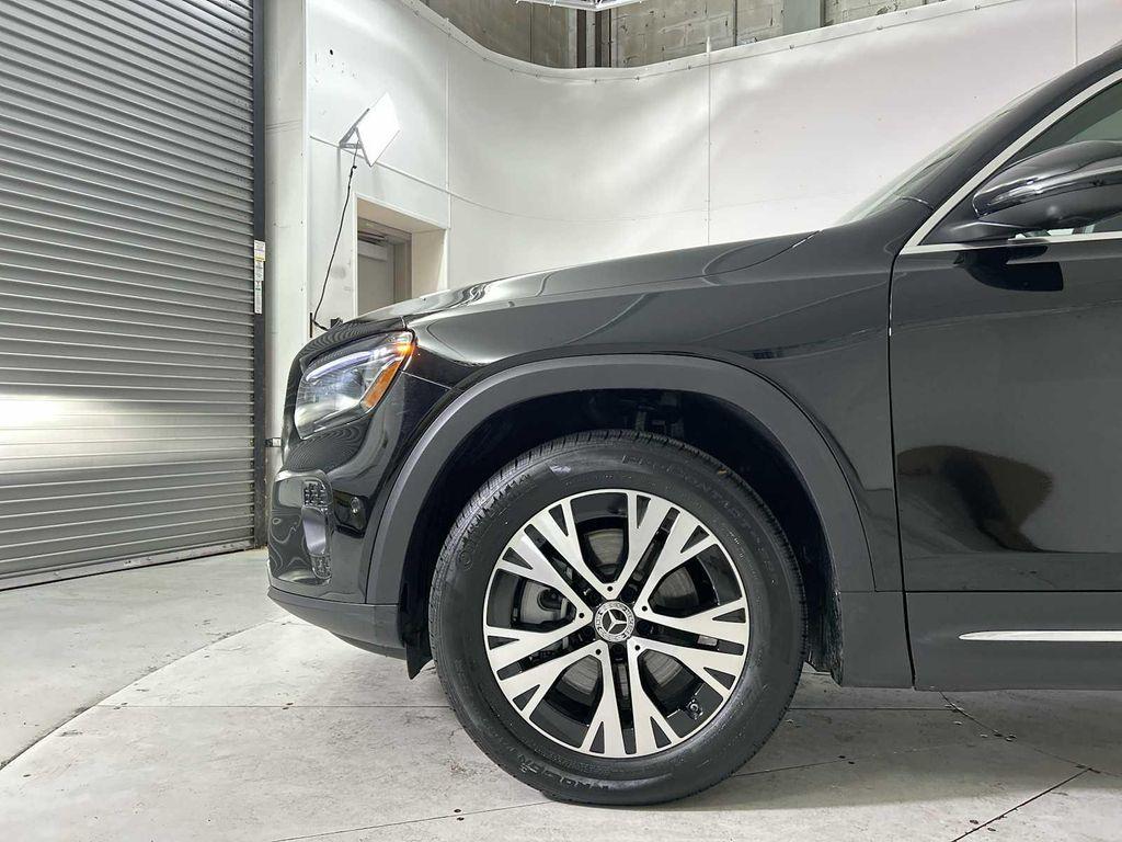 used 2025 Mercedes-Benz GLB 250 car, priced at $40,694