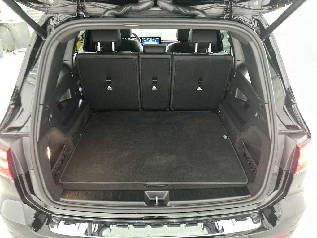 used 2025 Mercedes-Benz GLB 250 car, priced at $40,694