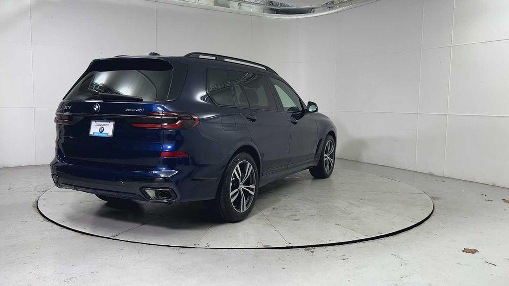 new 2026 BMW X7 car, priced at $100,675