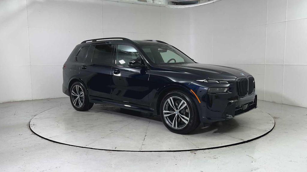 new 2026 BMW X7 car, priced at $115,266