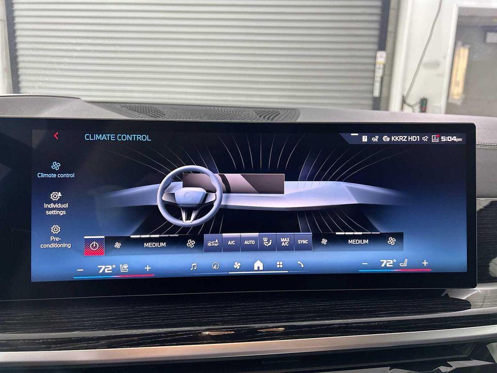 new 2026 BMW X7 car, priced at $115,266