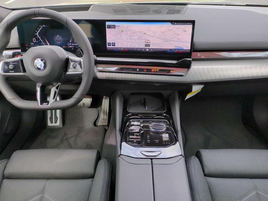 new 2024 BMW 540 car, priced at $85,665