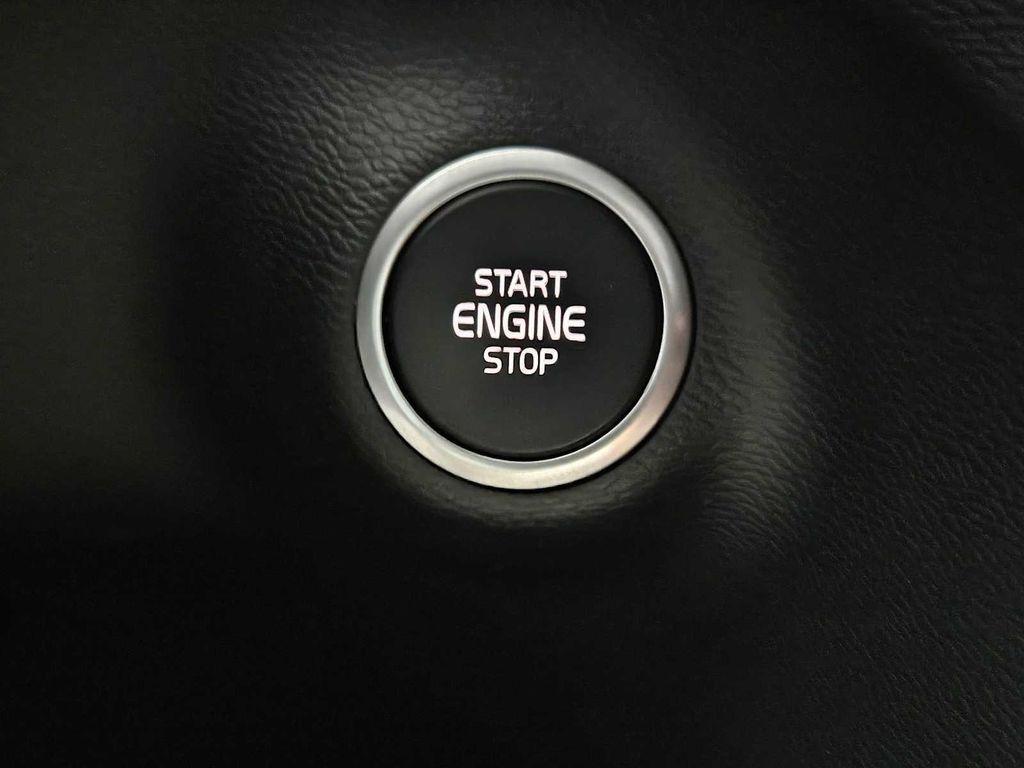 used 2021 Volvo XC40 car, priced at $25,900