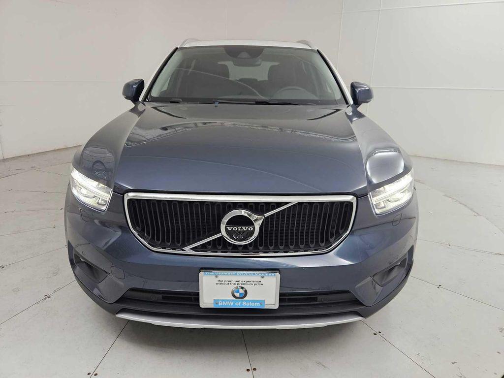 used 2021 Volvo XC40 car, priced at $25,900
