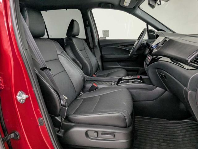 used 2022 Honda Passport car, priced at $32,900