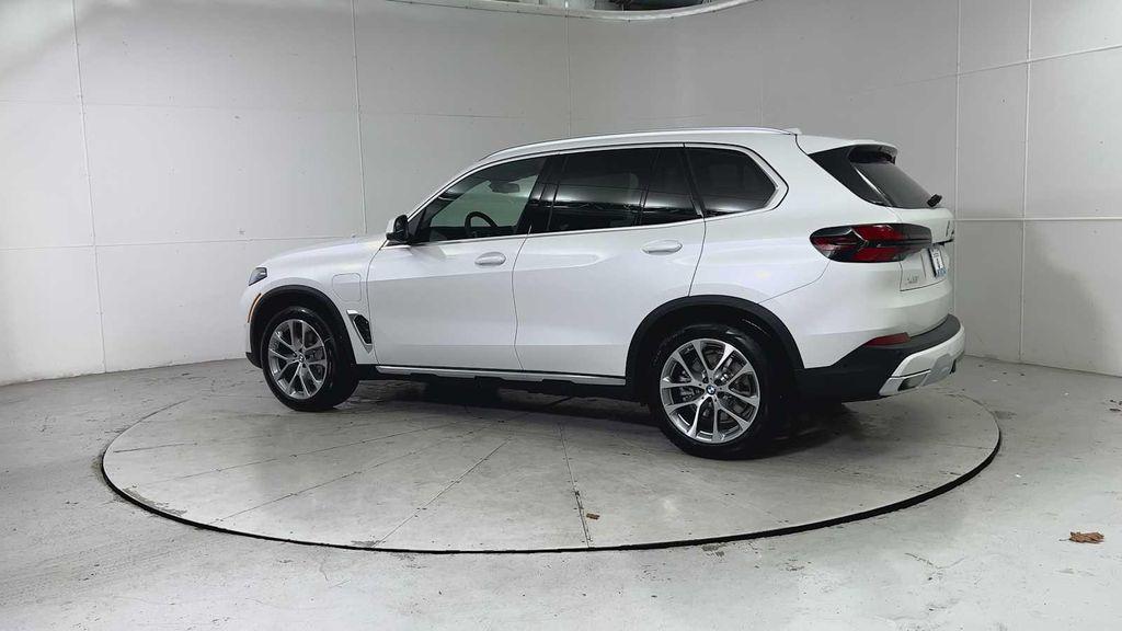 new 2026 BMW X5 PHEV car, priced at $85,100