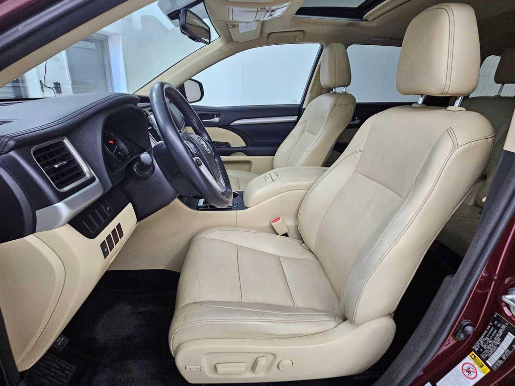 used 2015 Toyota Highlander car, priced at $20,999