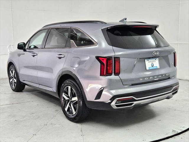 used 2021 Kia Sorento car, priced at $24,677