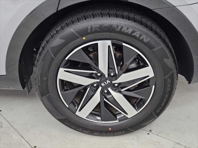 used 2021 Kia Sorento car, priced at $24,677