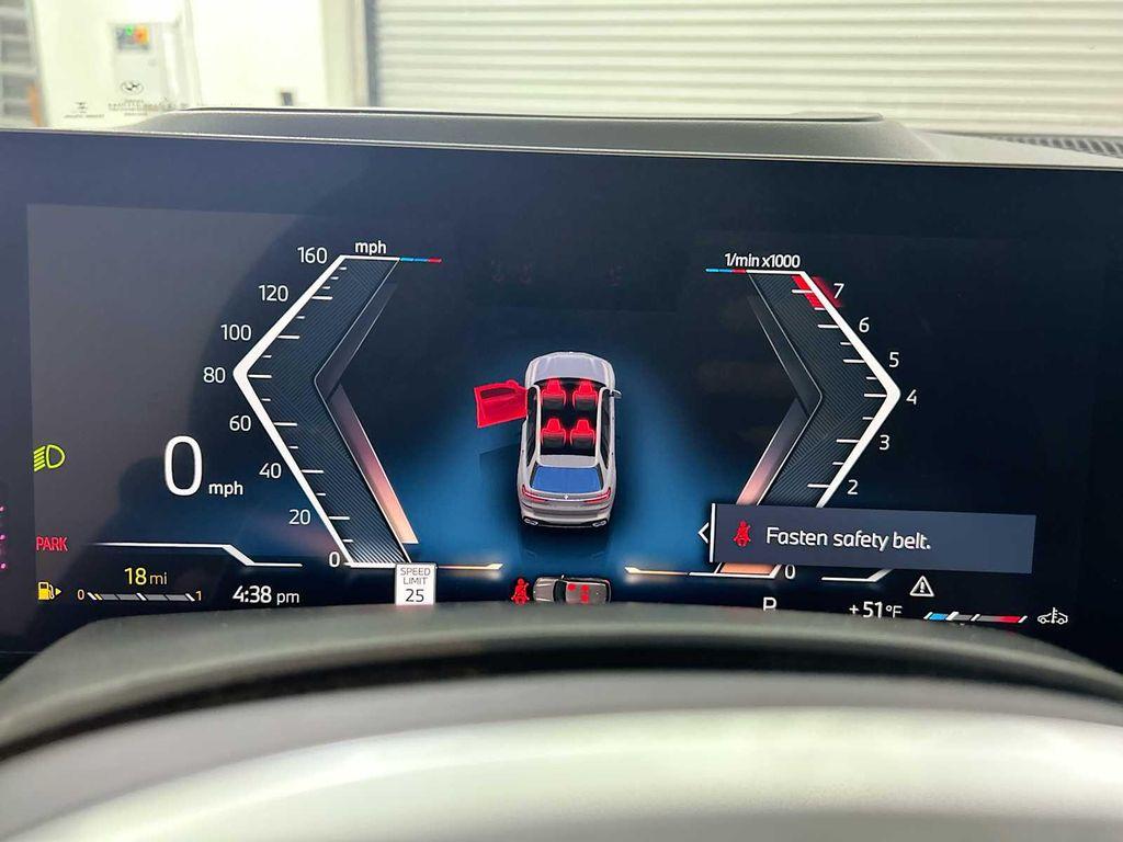 new 2026 BMW X7 car, priced at $100,925