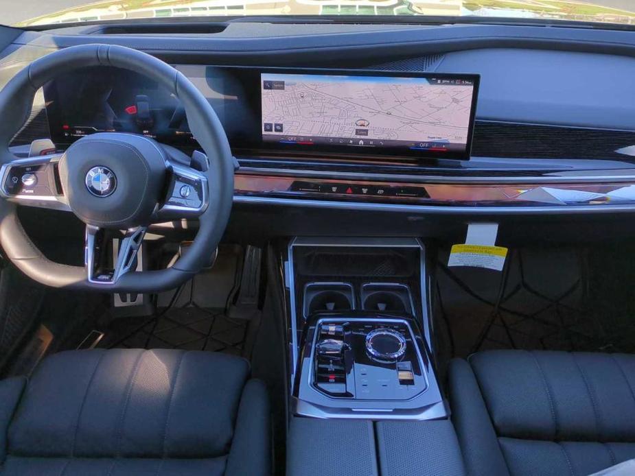 new 2024 BMW 760 car, priced at $140,025