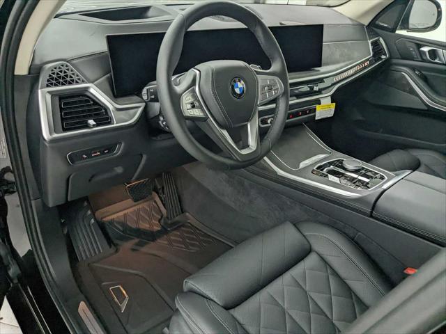 new 2025 BMW X7 car, priced at $89,950