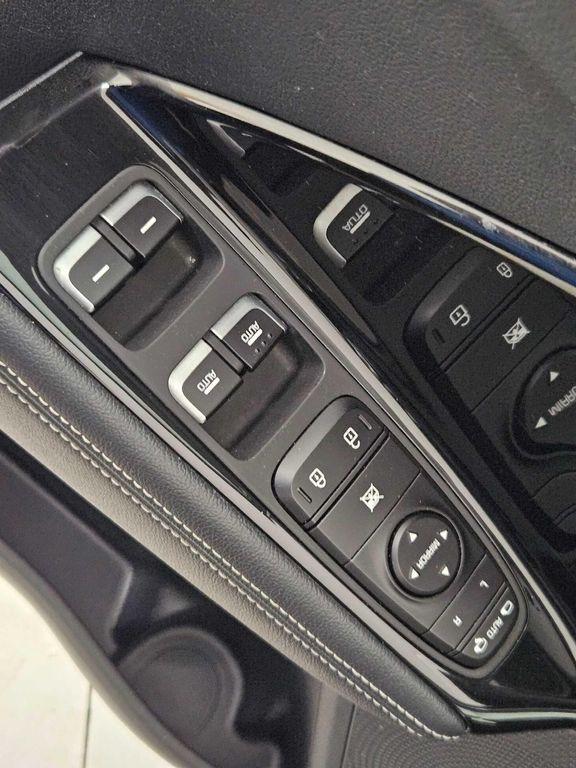 used 2022 Kia Niro EV car, priced at $21,748