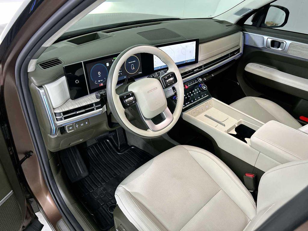 used 2024 Hyundai Santa Fe car, priced at $40,566