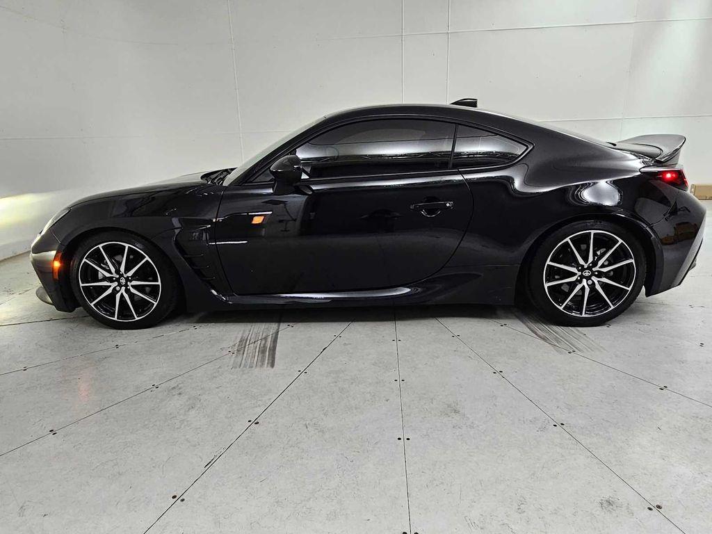 used 2023 Toyota GR86 car, priced at $28,999
