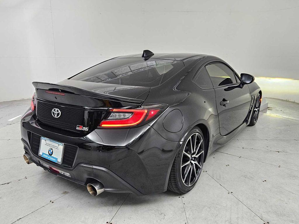 used 2023 Toyota GR86 car, priced at $28,999