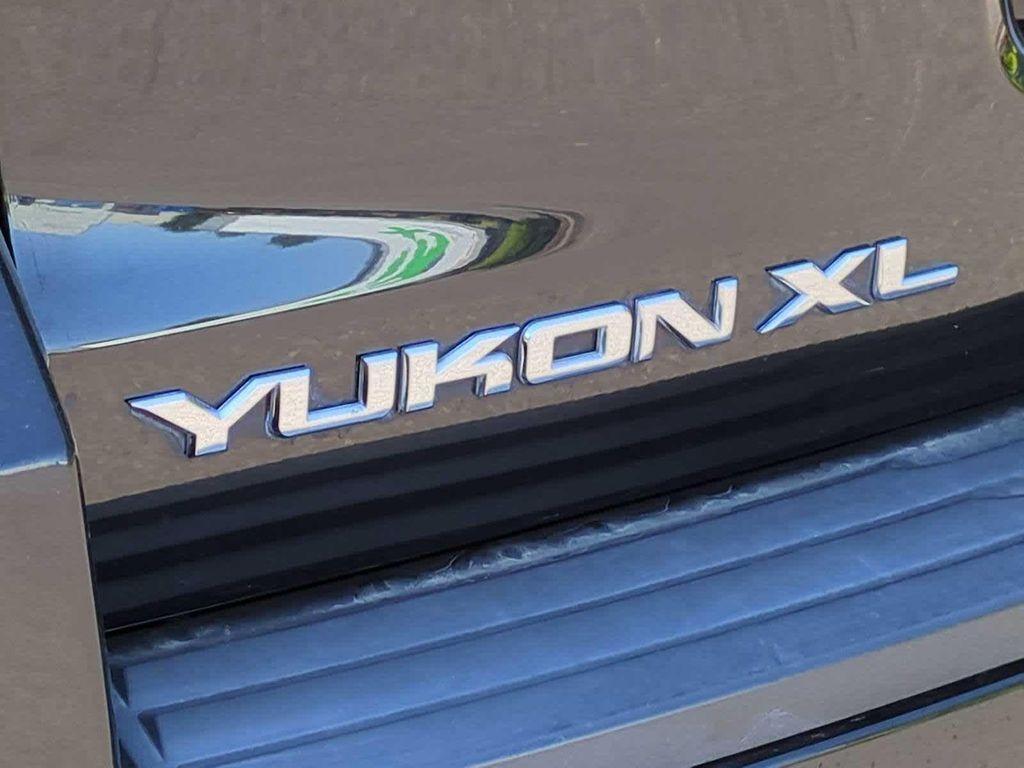 used 2017 GMC Yukon XL car, priced at $19,500