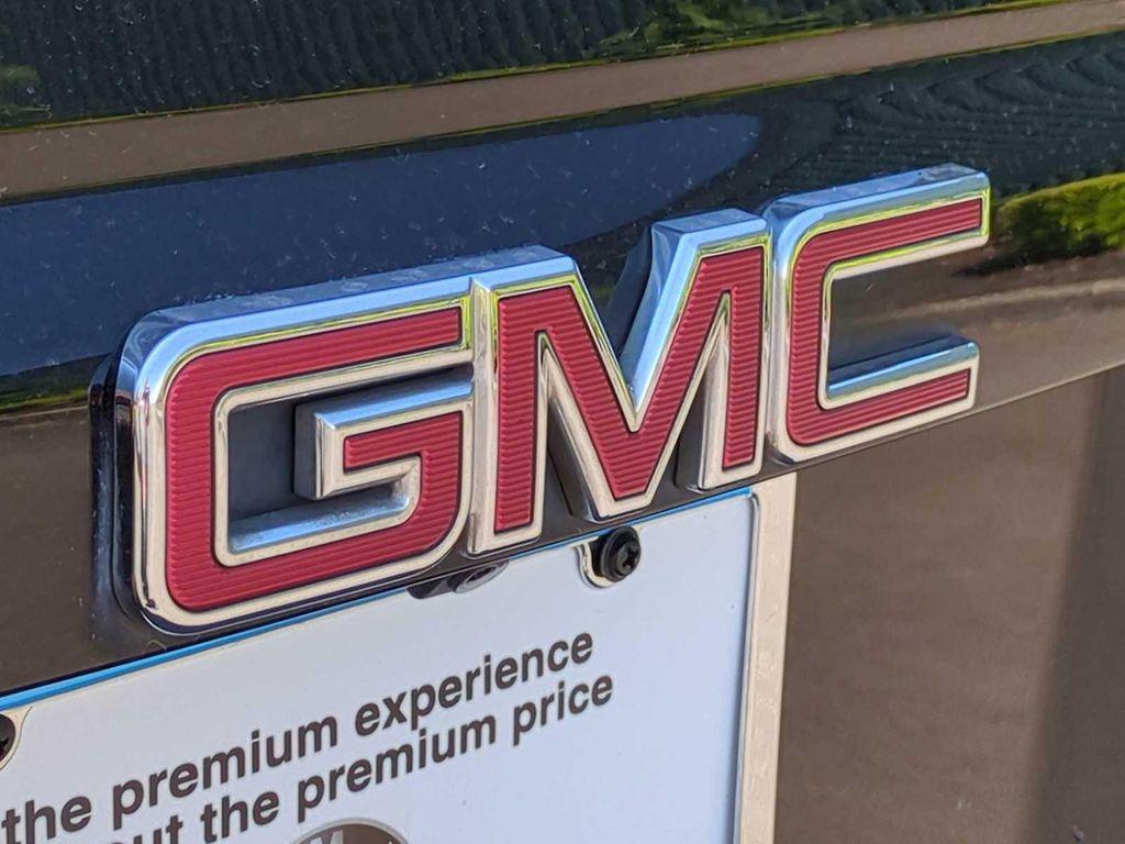 used 2017 GMC Yukon XL car, priced at $20,999