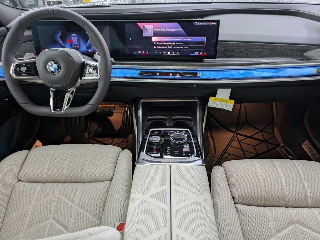 new 2025 BMW 760 car, priced at $135,770