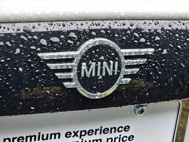 used 2023 MINI Hardtop car, priced at $28,424