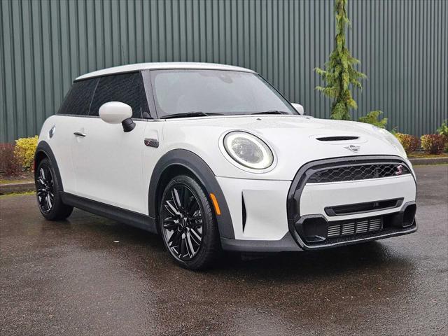 used 2023 MINI Hardtop car, priced at $28,424