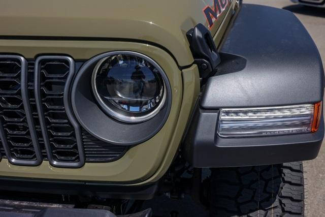 new 2025 Jeep Gladiator car, priced at $55,250