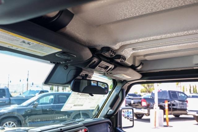 new 2025 Jeep Gladiator car, priced at $55,250