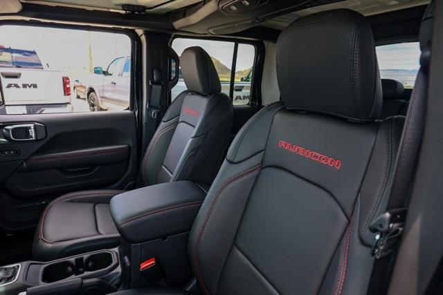 new 2025 Jeep Gladiator car, priced at $60,535