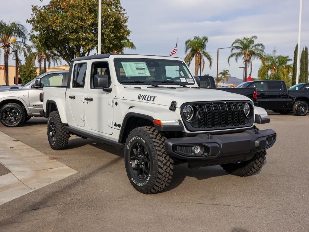 new 2025 Jeep Gladiator car, priced at $50,774