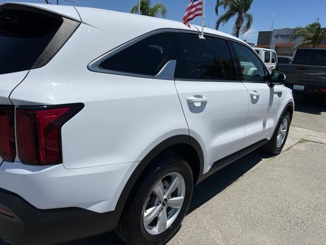 used 2023 Kia Sorento car, priced at $24,467