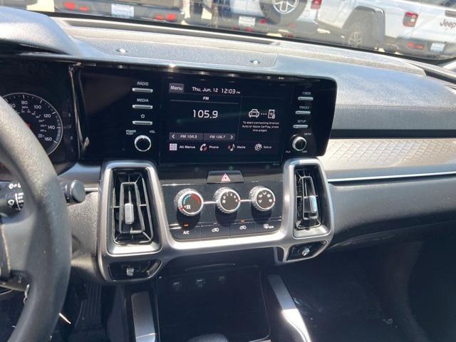 used 2023 Kia Sorento car, priced at $24,467