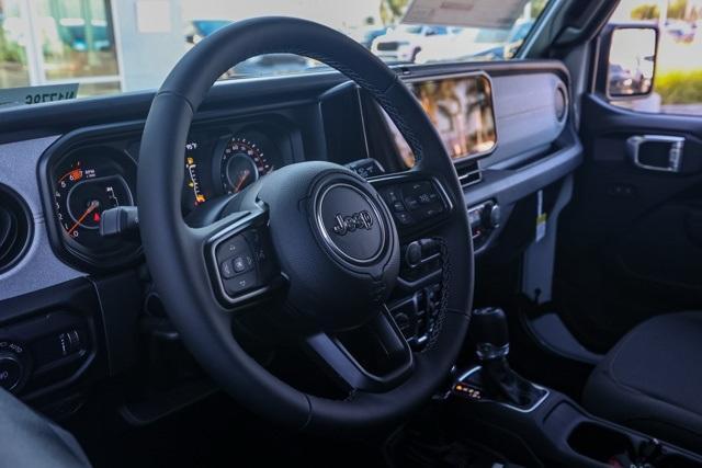 new 2025 Jeep Wrangler car, priced at $42,876