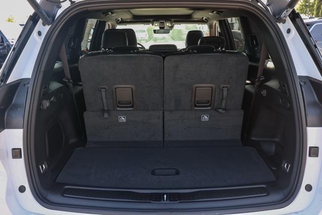 new 2025 Jeep Grand Cherokee L car, priced at $48,527