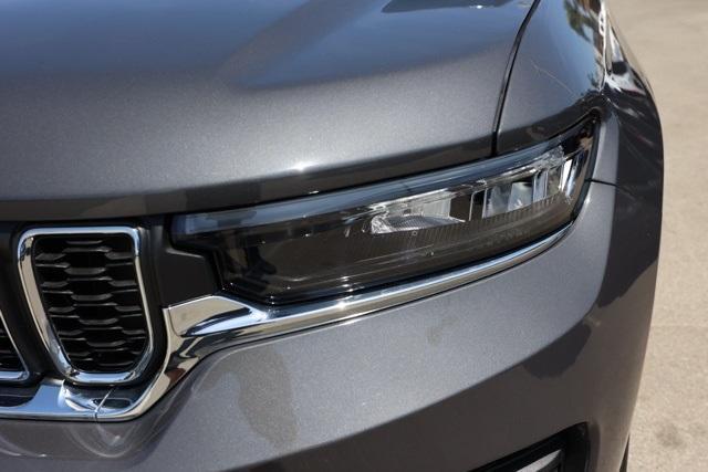 new 2025 Jeep Grand Cherokee car, priced at $36,140