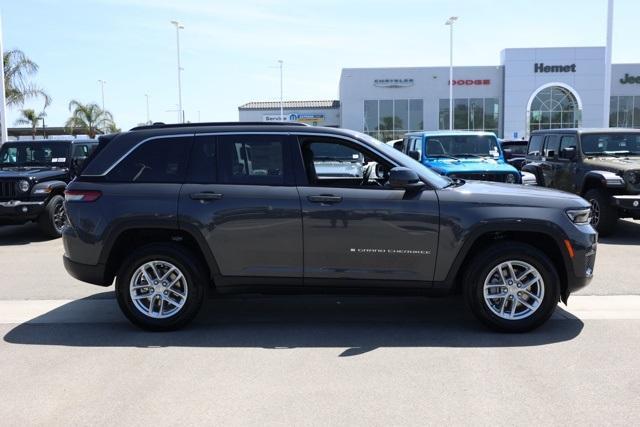new 2025 Jeep Grand Cherokee car, priced at $36,140
