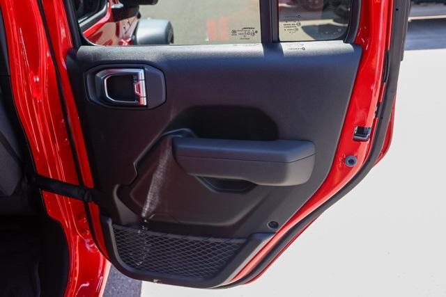 new 2025 Jeep Wrangler car, priced at $47,888