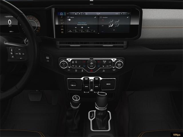 new 2025 Jeep Wrangler car, priced at $47,181